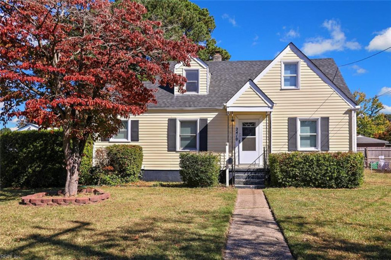 Photo 2 of 29 residential for sale in Norfolk virginia