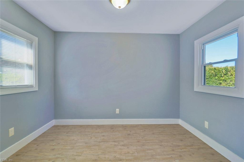 Photo 6 of 29 residential for sale in Norfolk virginia