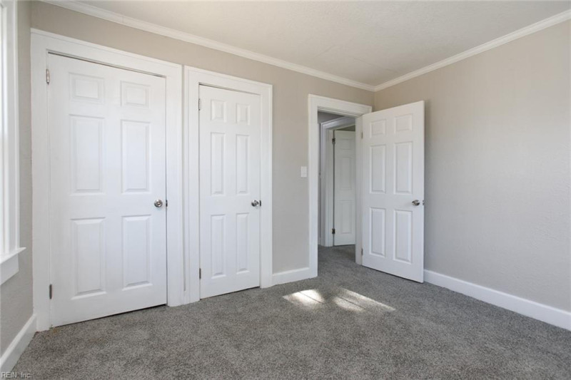 Photo 30 of 50 residential for sale in Hampton virginia