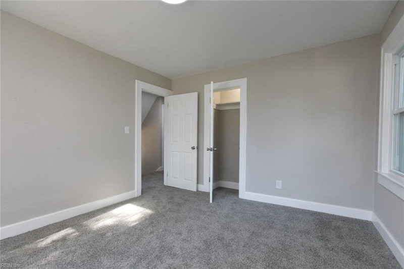 Photo 39 of 50 residential for sale in Hampton virginia