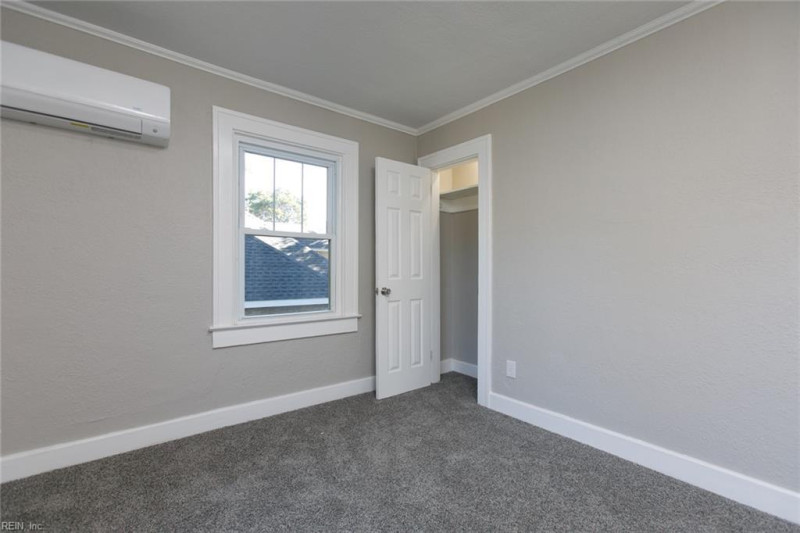 Photo 44 of 50 residential for sale in Hampton virginia