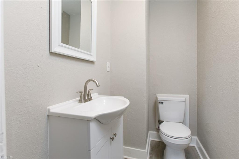 Photo 45 of 50 residential for sale in Hampton virginia
