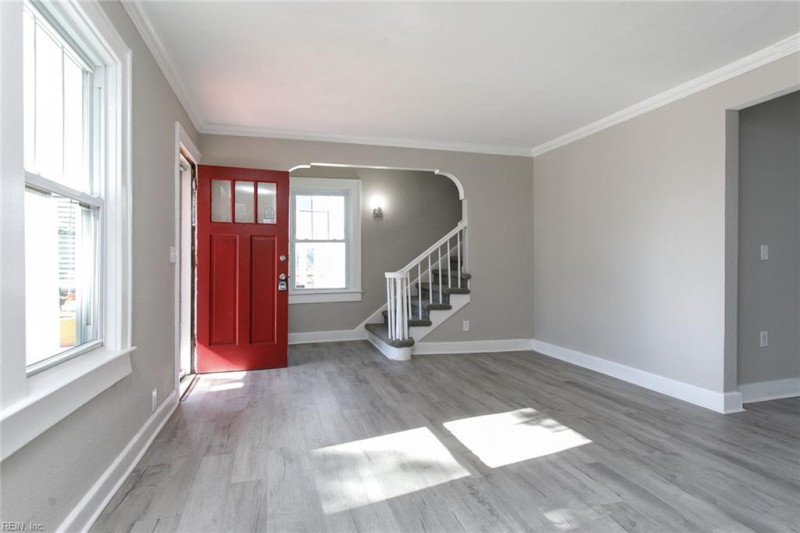 Photo 6 of 50 residential for sale in Hampton virginia