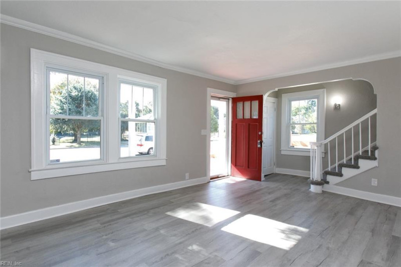 Photo 8 of 50 residential for sale in Hampton virginia