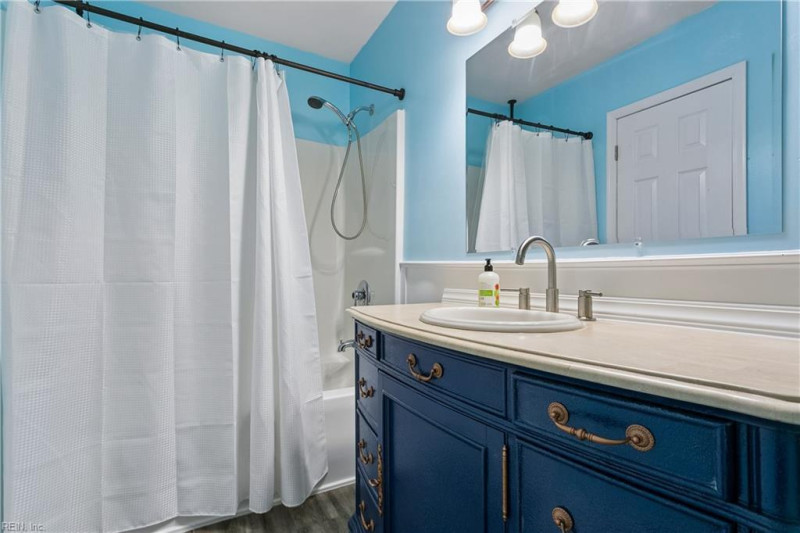 Photo 19 of 32 residential for sale in Newport News virginia