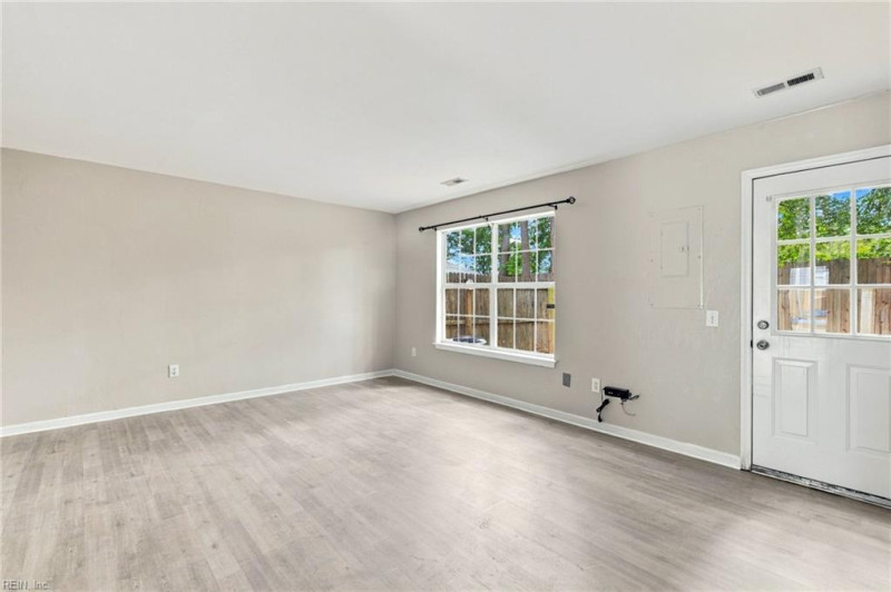 Photo 17 of 21 residential for sale in Newport News virginia