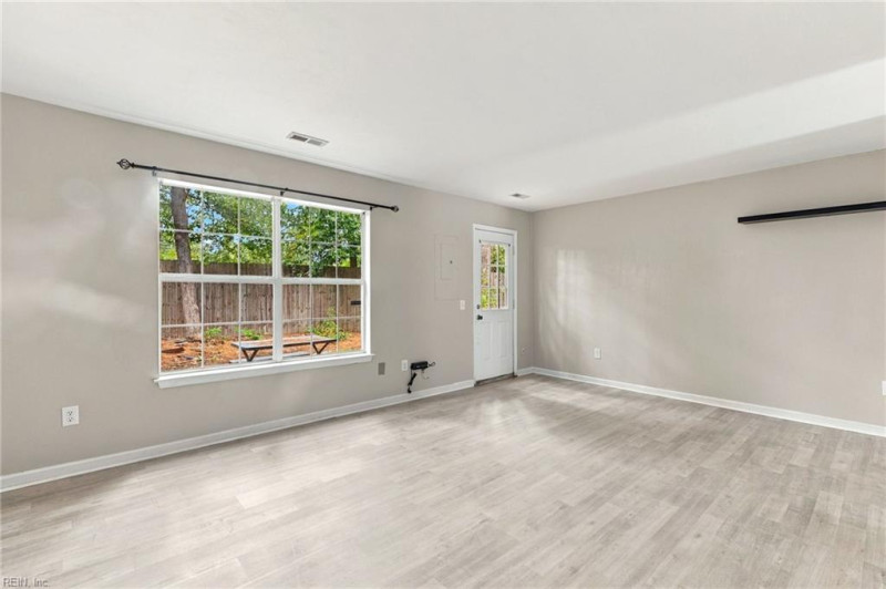 Photo 20 of 21 residential for sale in Newport News virginia