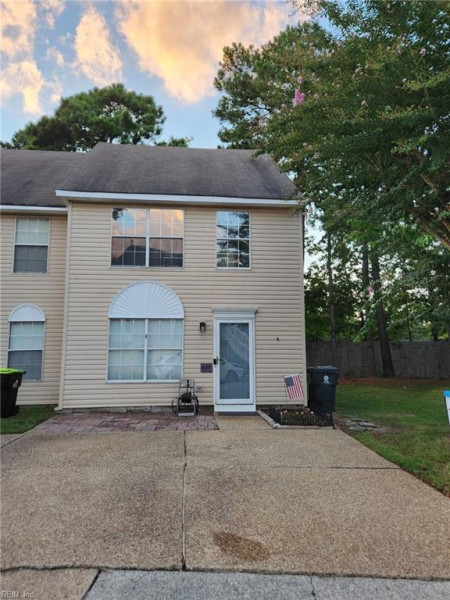 Photo 3 of 21 residential for sale in Newport News virginia