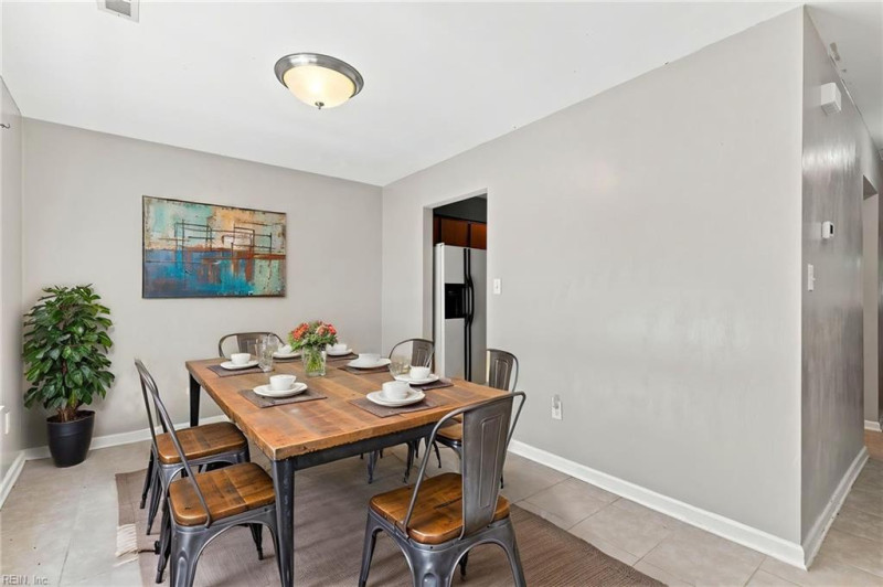 Photo 4 of 21 residential for sale in Newport News virginia