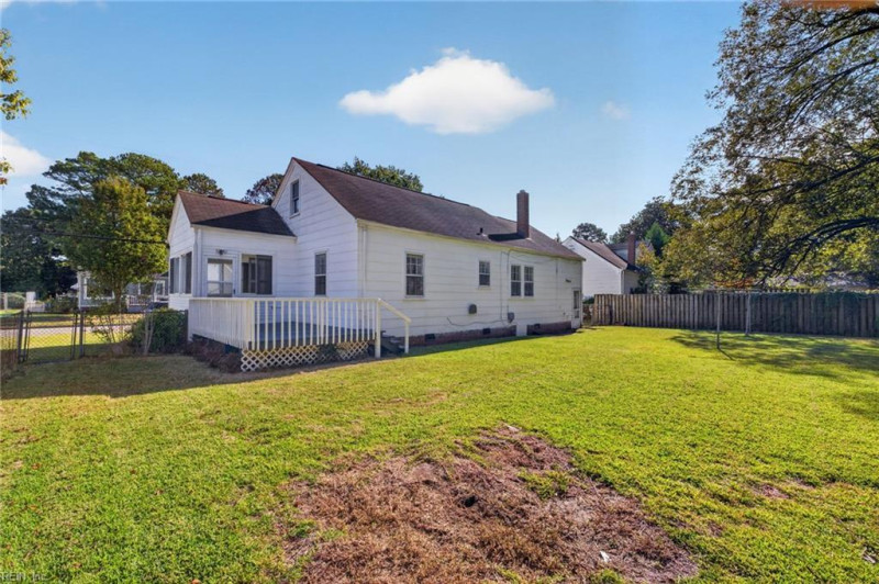 Photo 23 of 28 residential for sale in Norfolk virginia