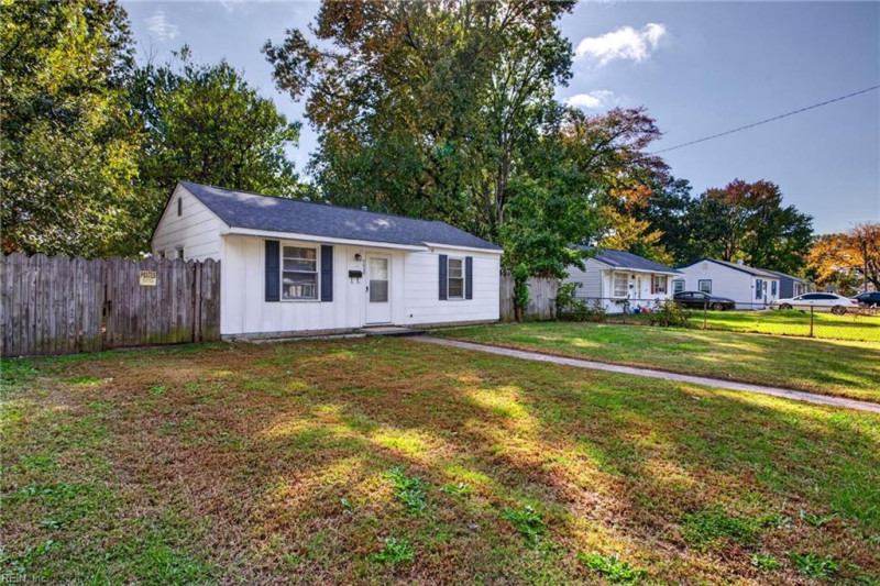 Photo 2 of 25 residential for sale in Hampton virginia Photo 2 of 25 residential for sale in Hampton virginia