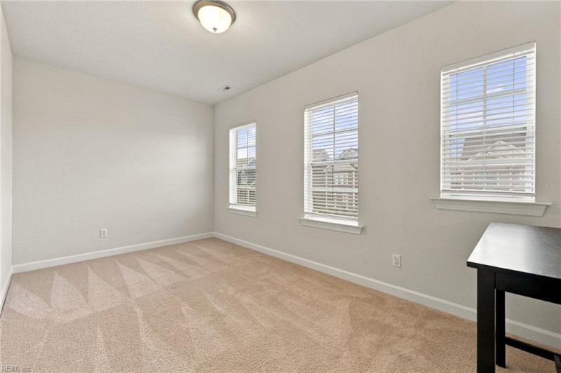 Photo 34 of 50 residential for sale in Chesapeake virginia