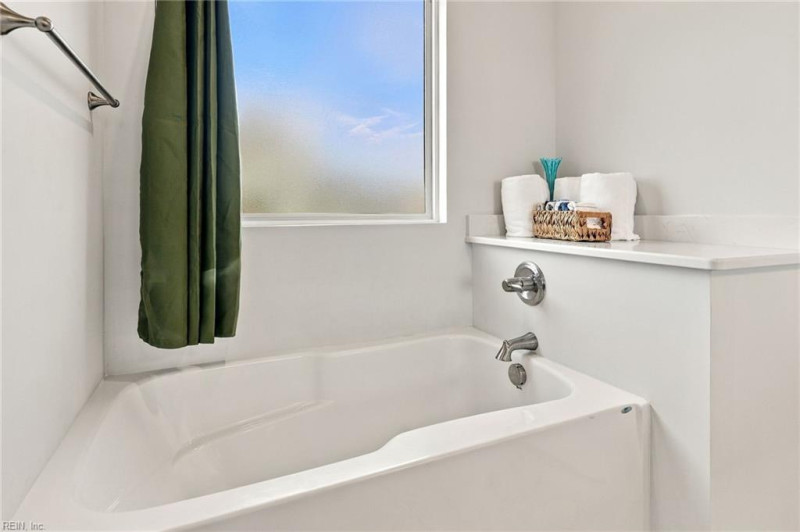 Photo 41 of 50 residential for sale in Chesapeake virginia