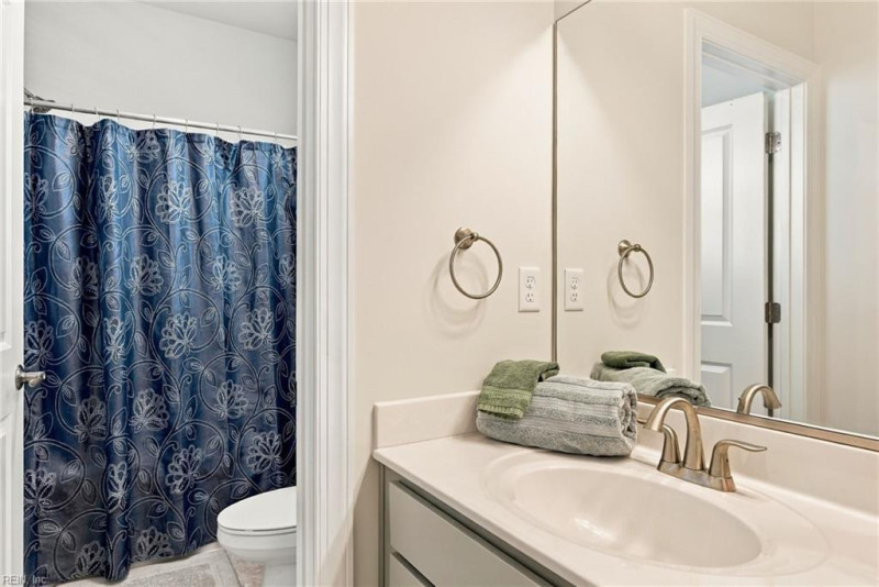 Photo 46 of 50 residential for sale in Chesapeake virginia