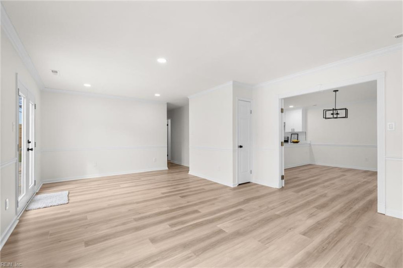 Photo 12 of 21 residential for sale in Virginia Beach virginia