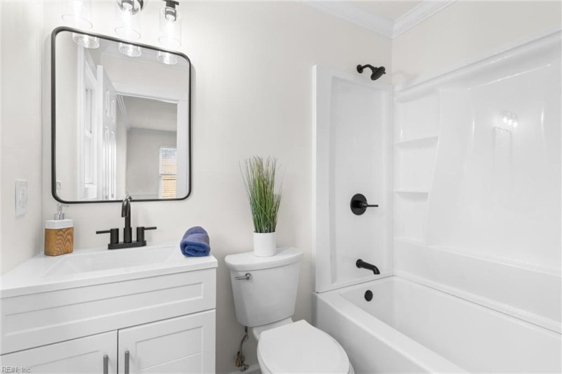 Photo 15 of 21 residential for sale in Virginia Beach virginia