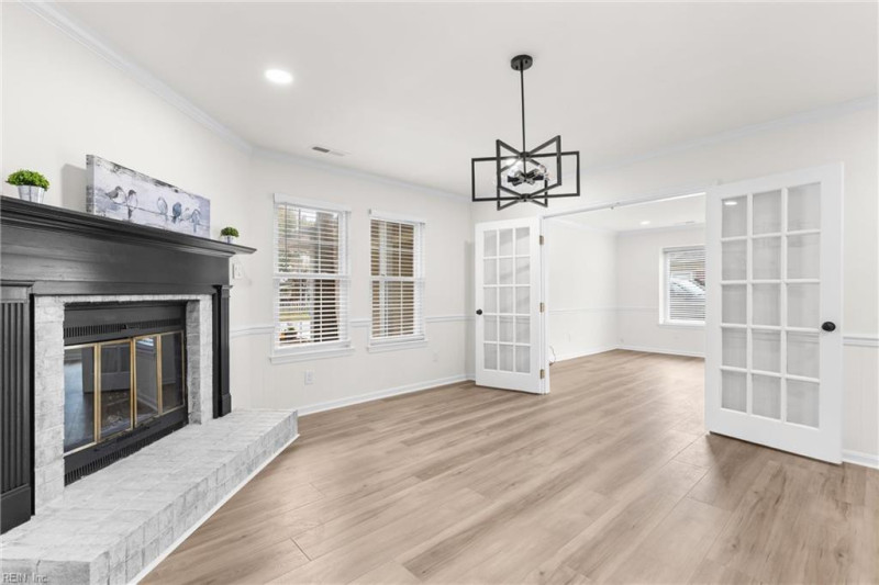 Photo 7 of 21 residential for sale in Virginia Beach virginia