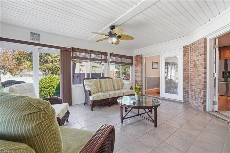Photo 15 of 46 residential for sale in Virginia Beach virginia