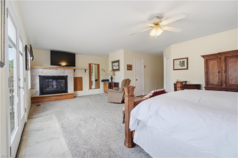 Photo 31 of 46 residential for sale in Virginia Beach virginia