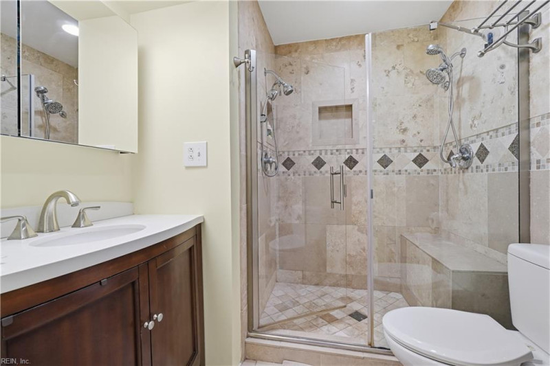 Photo 35 of 46 residential for sale in Virginia Beach virginia