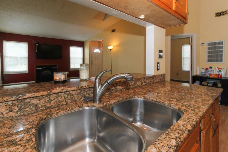 Photo 12 of 24 residential for sale in Virginia Beach virginia