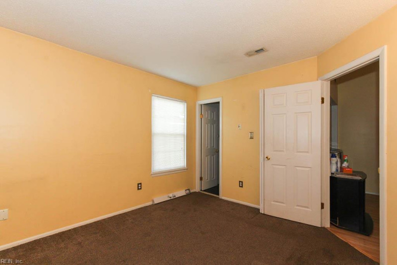 Photo 15 of 24 residential for sale in Virginia Beach virginia