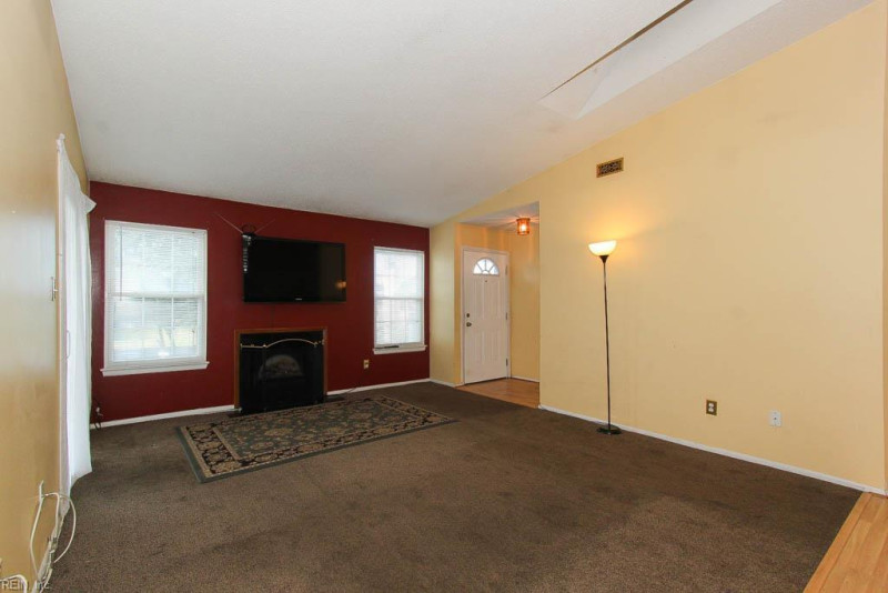 Photo 7 of 24 residential for sale in Virginia Beach virginia