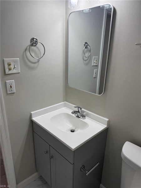Photo 10 of 32 residential for sale in Newport News virginia