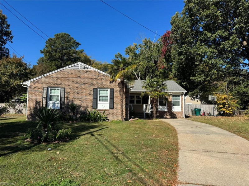 Photo 2 of 32 residential for sale in Newport News virginia